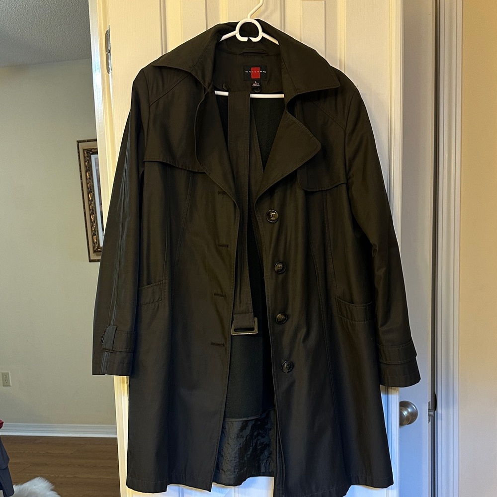 Gallery Men's Dark Trench Coat
